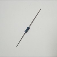 8,25 OHM RESISTENZA A STRATO METALLICO 8R25 1/2W 1% MK4 ROEDERSTEIN (2 PEZZI) 8,25 OHM RESISTENZA A STRATO METALLICO 8R25 1/2W 1% MK4 ROEDERSTEIN (2 PEZZI)