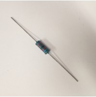 RESISTENZA A STRATO METALLICO 562 OHM 1,2W +/- 1% 15,5X5,7mm. MK5 ROEDERSTEIN RESISTENZA A STRATO METALLICO 562 OHM 1,2W +/- 1% 15,5X5,7mm. MK5 ROEDERSTEIN